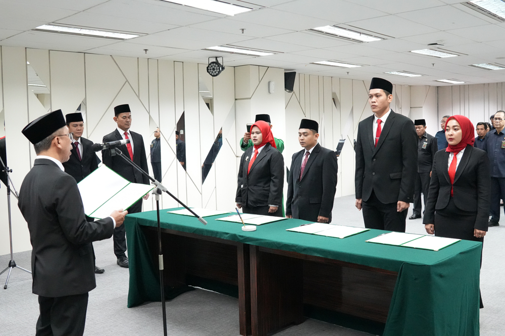 Lantik Pejabat Pengawas, Kepala Bawas MA-RI: Integritas dan Kompetensi Harus Berjalan Beriringan