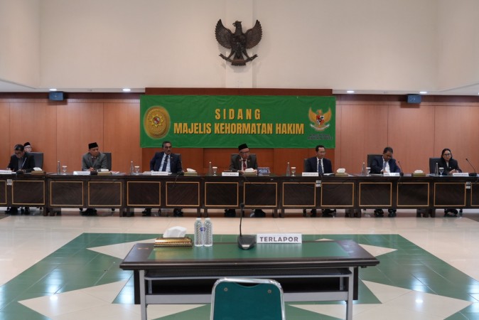 Sidang In Absentia, MKH Jatuhkan Sanksi Berat kepada Hakim atas Pelanggaran Disiplin